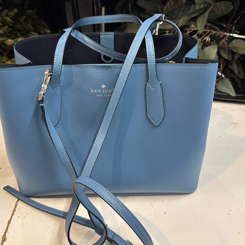 Blue Kate Spade small to medium sized purse - Picture 7 of 9